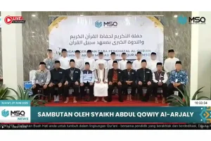 Kebersamaan pengurus Yayasan Ma’had Sabilul Qur’an dalam sesi foto bersama sebagai bentuk sinergi dan ukhuwah