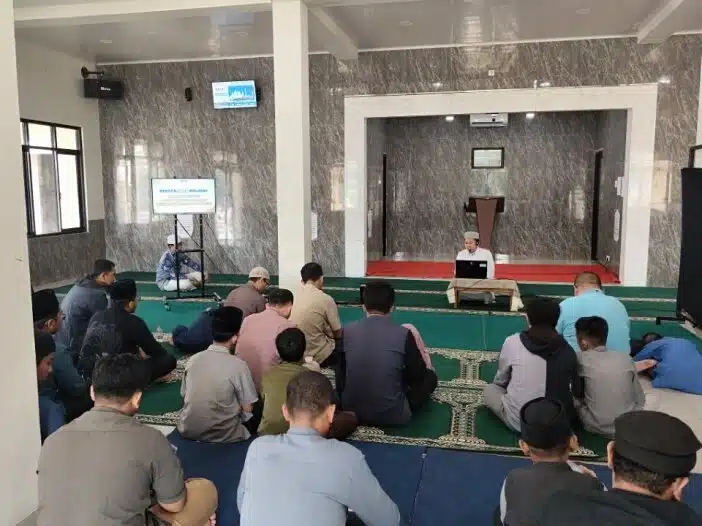 Kegiatan seminar parenting di Ma’had Sabilul Qur’an untuk meningkatkan peran orang tua dalam mendukung pendidikan santri.