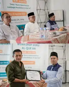 Ustadz Agus Fadillah Sandi dan Wakil Bupati Yus Derahman duduk bersama dalam sesi ceramah di rumah dinas wakil bupati Bangka Barat. Keduanya tampak tersenyum di depan peserta pengajian.