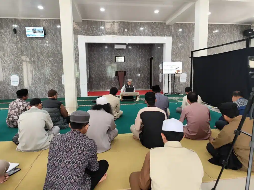 Kegiatan Seminar Parenting Islami oleh Ust Agus Fadilla Sandi