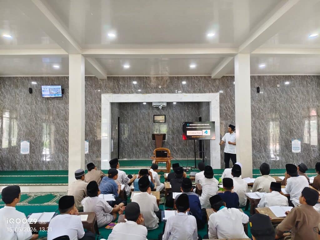 Menguasai Teknologi, Menjaga Moralitas: Santri Zaman Now Harus Melek Literasi Digital